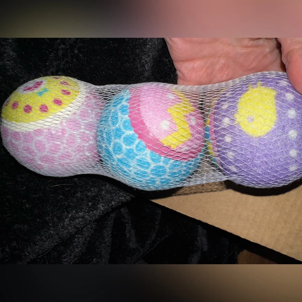 Bark Box super chewer M-L Easter egg dog balls NEW